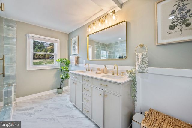 5232 FRETER RD, Sykesville, MD 21784