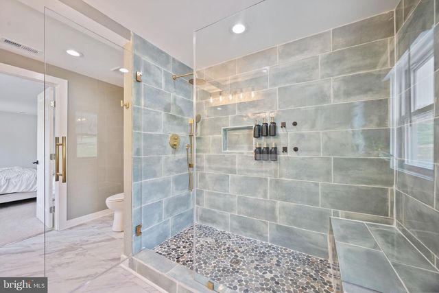 5232 FRETER RD, Sykesville, MD 21784