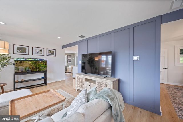 5232 FRETER RD, Sykesville, MD 21784