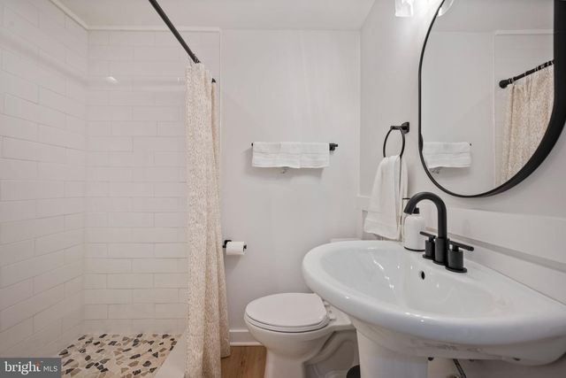 5232 FRETER RD, Sykesville, MD 21784