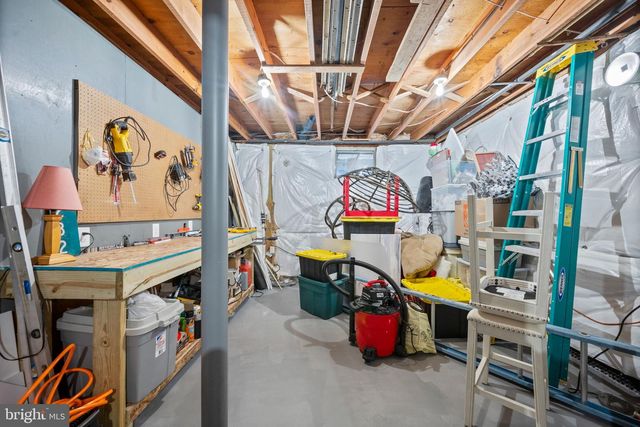 5232 FRETER RD, Sykesville, MD 21784