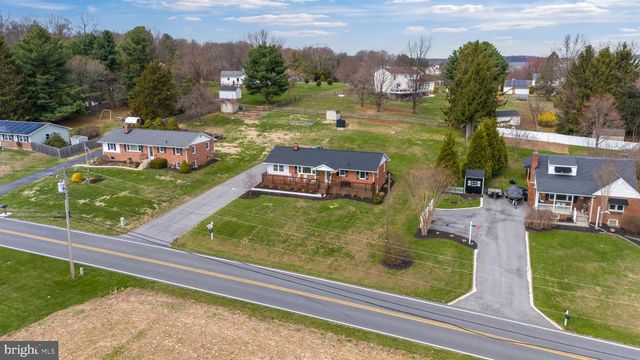 5232 FRETER RD, Sykesville, MD 21784