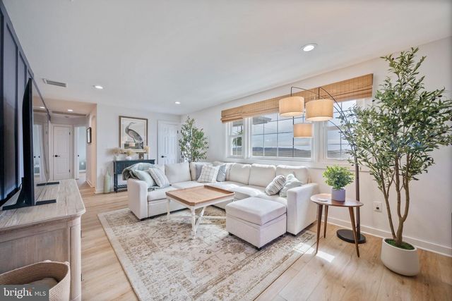 5232 FRETER RD, Sykesville, MD 21784