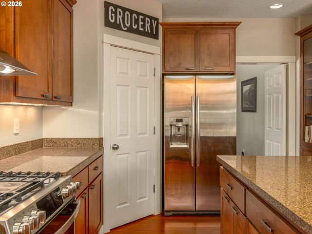 1457 Se 53RD Ave, Hillsboro, OR 97123