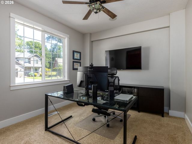 1457 Se 53RD Ave, Hillsboro, OR 97123