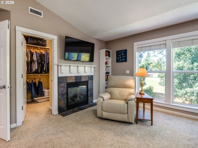 1457 Se 53RD Ave, Hillsboro, OR 97123