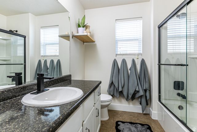 926 N CALLIE CT, North Salt Lake, UT 84054