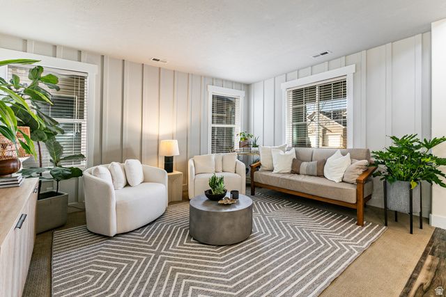 926 N CALLIE CT, North Salt Lake, UT 84054