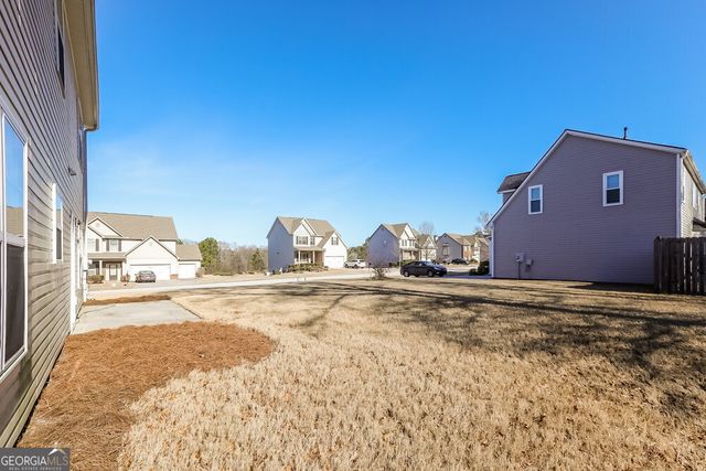 1230 St James Place, Loganville, GA 30052