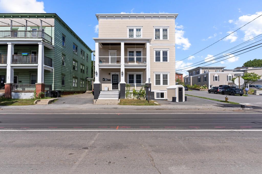 128 Pine Street, Lewiston, ME 04240 — exterior