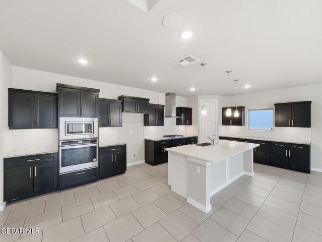 14616 TIERRA BURGOS, El Paso, TX 79938