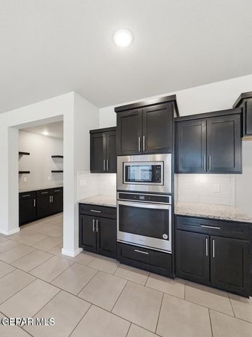 14616 TIERRA BURGOS, El Paso, TX 79938