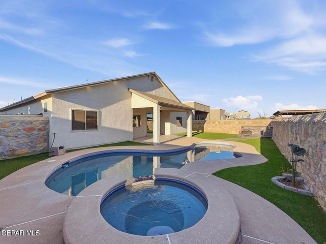 14616 TIERRA BURGOS, El Paso, TX 79938