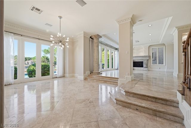 7980 Castle Pines Avenue, Las Vegas, NV 89113