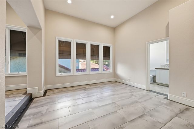 7980 Castle Pines Avenue, Las Vegas, NV 89113