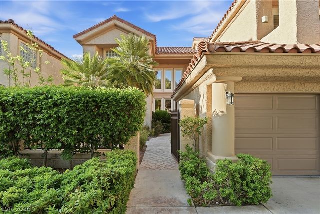 7980 Castle Pines Avenue, Las Vegas, NV 89113