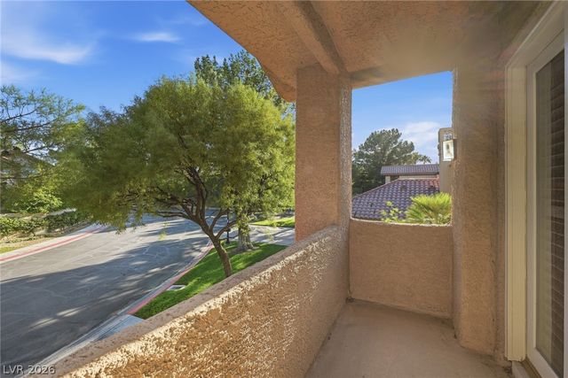 7980 Castle Pines Avenue, Las Vegas, NV 89113