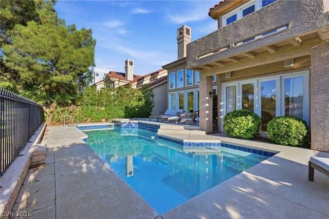 7980 Castle Pines Avenue, Las Vegas, NV 89113