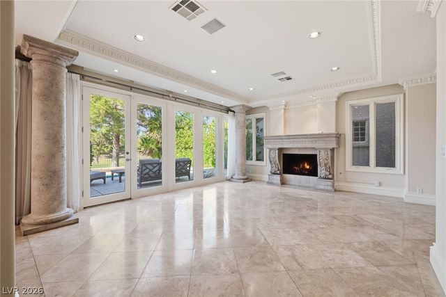 7980 Castle Pines Avenue, Las Vegas, NV 89113