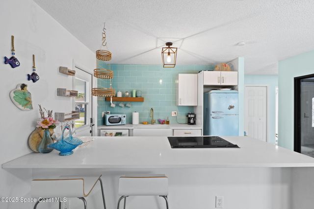 761 Burman Lane NE, Palm Bay, FL 32905