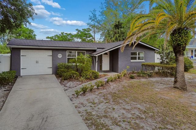 6201 SILVER DRIVE, New Port Richey, FL 34653