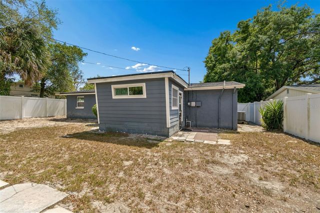 6201 SILVER DRIVE, New Port Richey, FL 34653