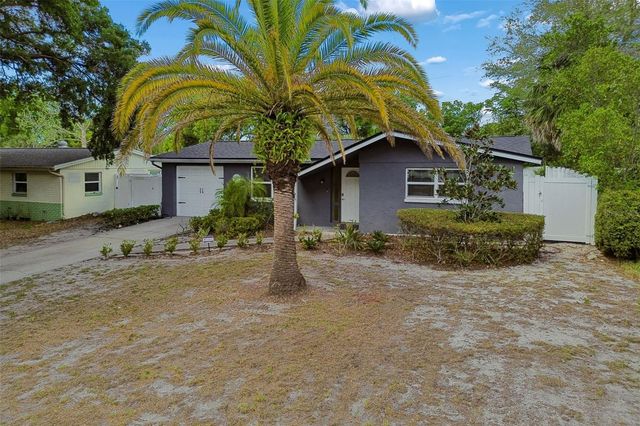 6201 SILVER DRIVE, New Port Richey, FL 34653