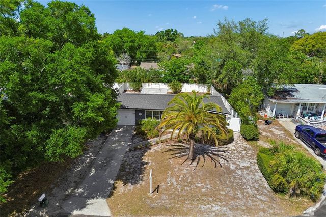 6201 SILVER DRIVE, New Port Richey, FL 34653