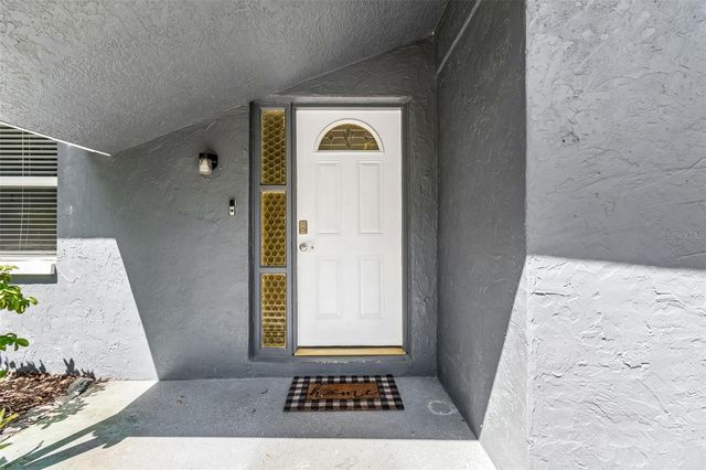 6201 SILVER DRIVE, New Port Richey, FL 34653