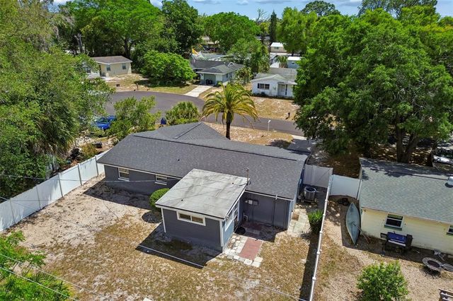 6201 SILVER DRIVE, New Port Richey, FL 34653