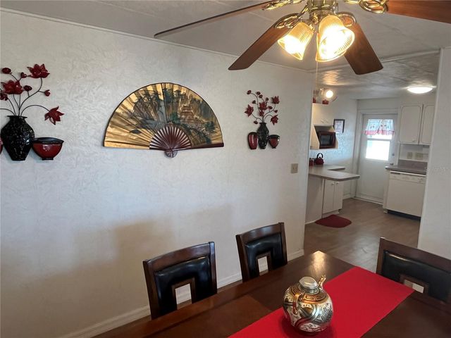 828 TRENTO, Venice, FL 34285