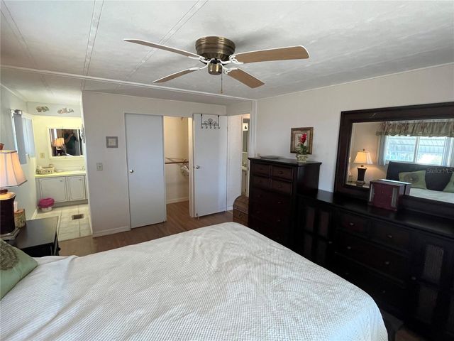 828 TRENTO, Venice, FL 34285