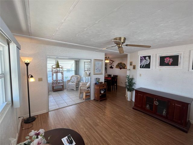 828 TRENTO, Venice, FL 34285