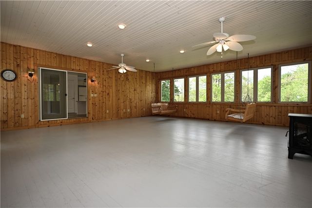 124 Dalton Ln, Hempfield Twp, PA 15625