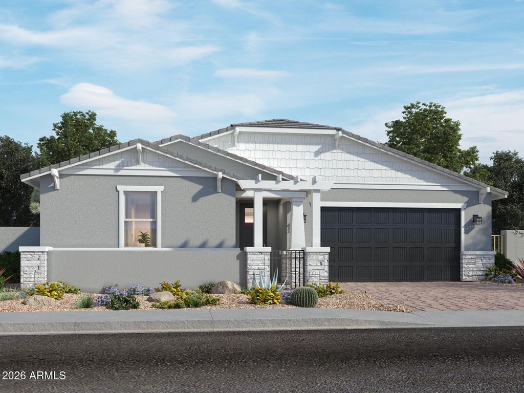 17647 W COLLEGE Drive, Goodyear, AZ 85395