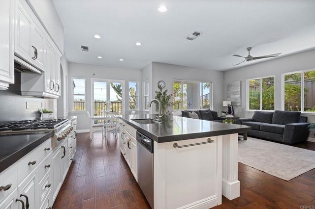 6269 Paseo Privado, Carlsbad, CA 92009