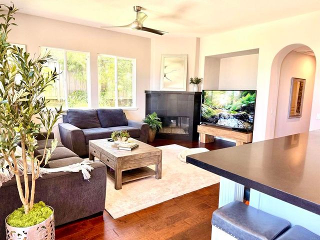 6269 Paseo Privado, Carlsbad, CA 92009