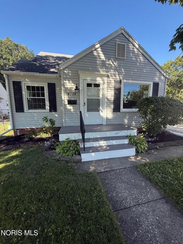 4114 S Detroit Avenue, Toledo, OH 43614