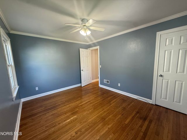 4114 S Detroit Avenue, Toledo, OH 43614