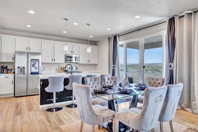 3434 Bella Luna Dr, Pueblo, CO 81001