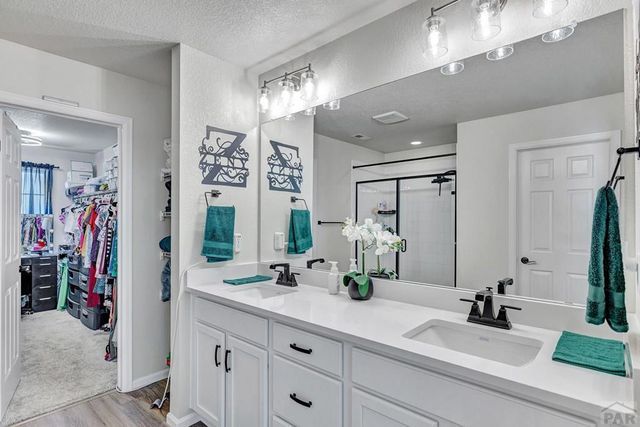 3434 Bella Luna Dr, Pueblo, CO 81001
