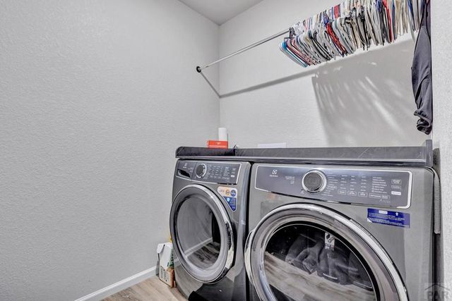 3434 Bella Luna Dr, Pueblo, CO 81001