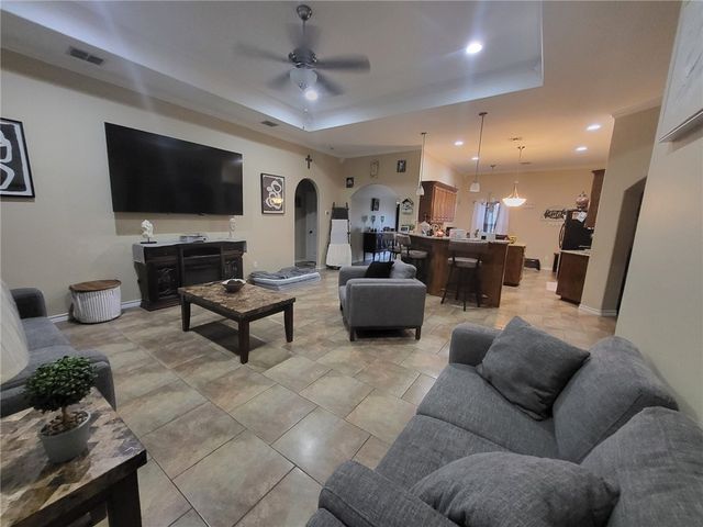 6701 Battery Park Ct, Corpus Christi, TX 78414