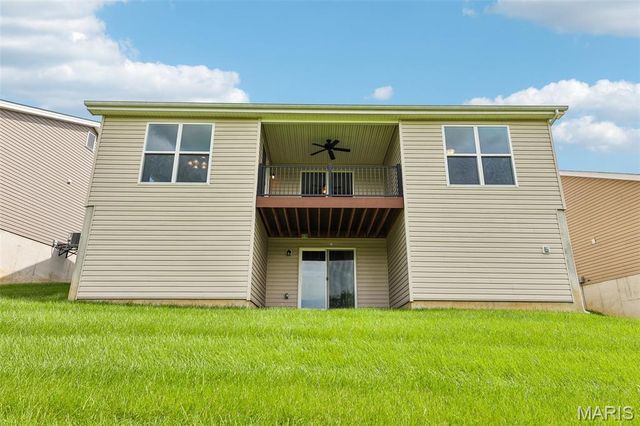 465 Timber Valley Trail, Fenton, MO 63026