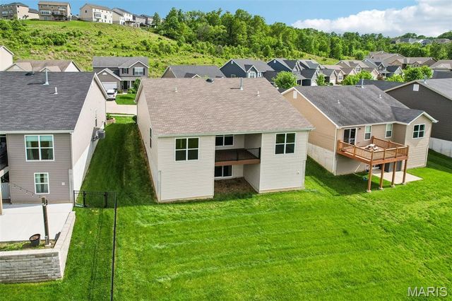465 Timber Valley Trail, Fenton, MO 63026