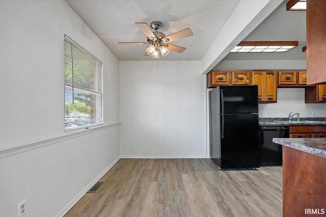 203 E Franklin Street, Bridgeport, IL 62417