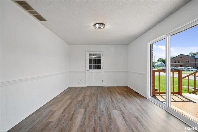 203 E Franklin Street, Bridgeport, IL 62417