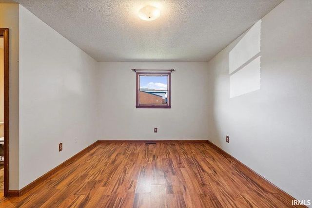 203 E Franklin Street, Bridgeport, IL 62417