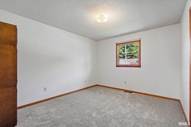 203 E Franklin Street, Bridgeport, IL 62417