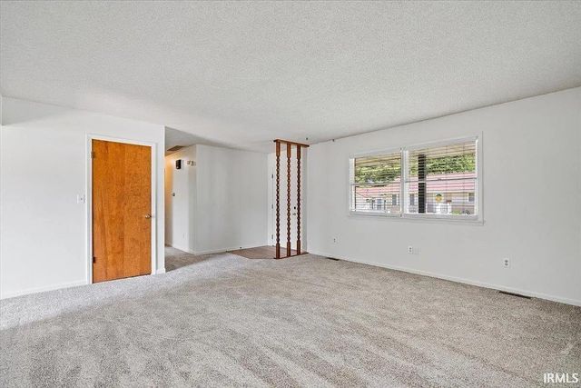 203 E Franklin Street, Bridgeport, IL 62417